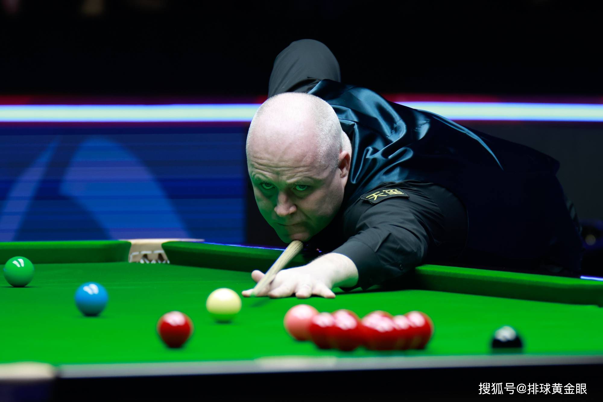 何反击的机 何反击的机