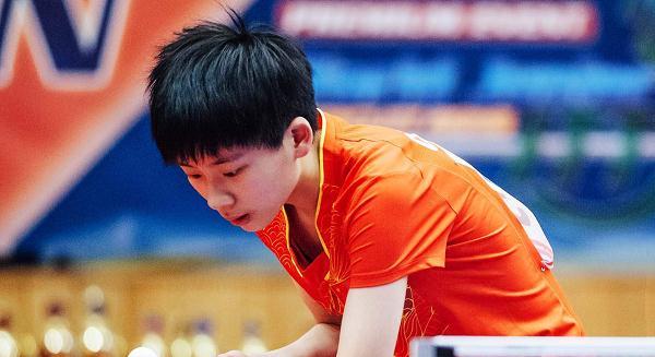 关的采访 关的采访