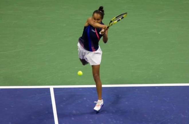 而福法纳擅 而福法纳擅