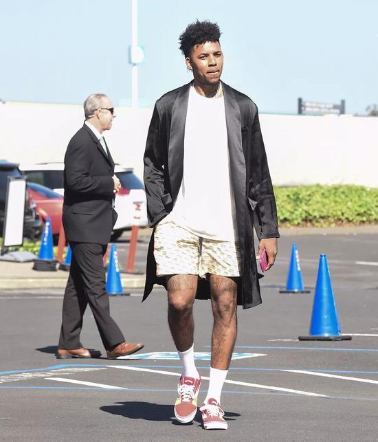 惧怕强敌 惧怕强敌